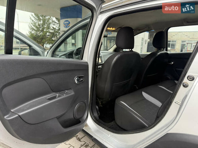 Серый Рено Сандеро, объемом двигателя 1.46 л и пробегом 216 тыс. км за 6499 $, фото 21 на Automoto.ua