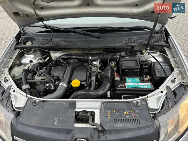 Серый Рено Сандеро, объемом двигателя 1.46 л и пробегом 198 тыс. км за 6599 $, фото 30 на Automoto.ua