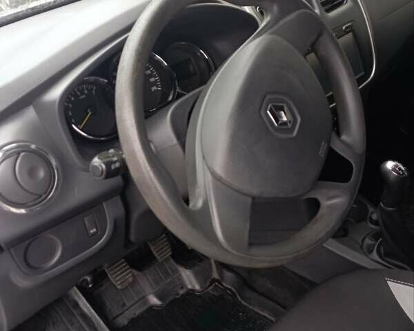 Серый Рено Сандеро, объемом двигателя 1.46 л и пробегом 152 тыс. км за 8450 $, фото 3 на Automoto.ua