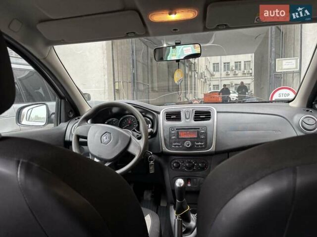 Сірий Рено Сандеро, об'ємом двигуна 1.46 л та пробігом 260 тис. км за 7500 $, фото 4 на Automoto.ua