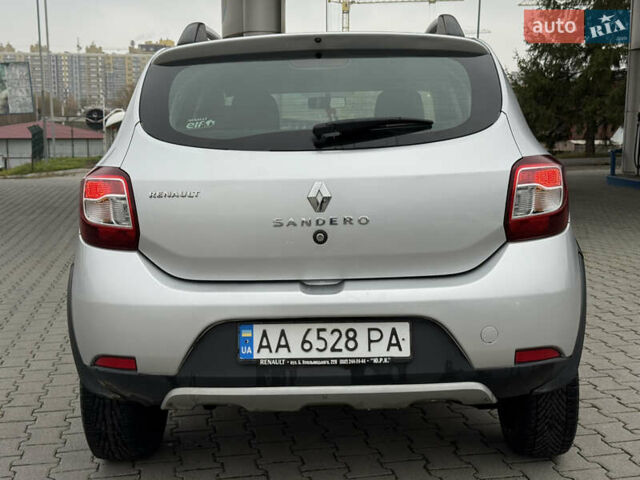 Серый Рено Сандеро, объемом двигателя 1.46 л и пробегом 216 тыс. км за 6499 $, фото 11 на Automoto.ua