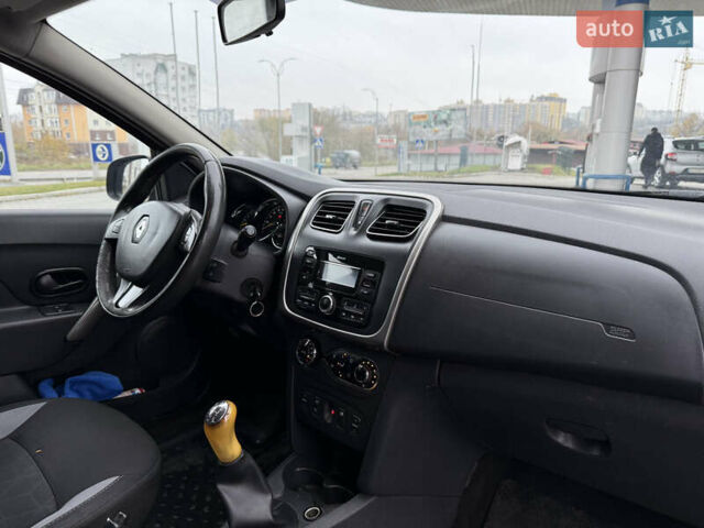 Серый Рено Сандеро, объемом двигателя 1.46 л и пробегом 198 тыс. км за 6599 $, фото 28 на Automoto.ua