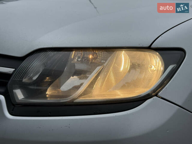 Серый Рено Сандеро, объемом двигателя 1.46 л и пробегом 198 тыс. км за 6599 $, фото 2 на Automoto.ua