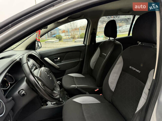 Серый Рено Сандеро, объемом двигателя 1.46 л и пробегом 216 тыс. км за 6499 $, фото 20 на Automoto.ua