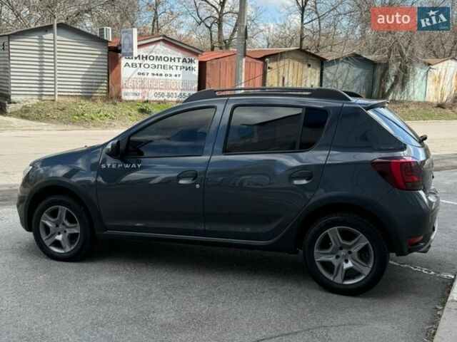 Сірий Рено Сандеро, об'ємом двигуна 1.46 л та пробігом 192 тис. км за 8500 $, фото 6 на Automoto.ua