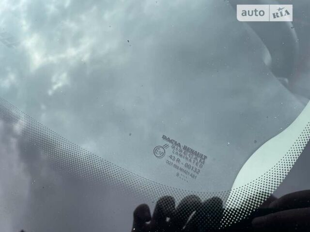 Сірий Рено Сандеро, об'ємом двигуна 1.5 л та пробігом 78 тис. км за 11899 $, фото 23 на Automoto.ua