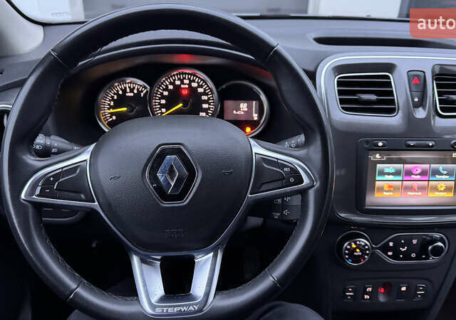 Серый Рено Сандеро, объемом двигателя 1.46 л и пробегом 39 тыс. км за 12300 $, фото 26 на Automoto.ua