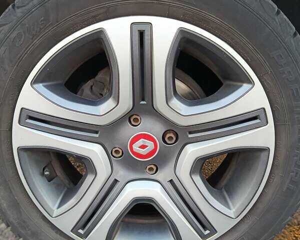 Сірий Рено Сандеро, об'ємом двигуна 0.9 л та пробігом 58 тис. км за 10500 $, фото 12 на Automoto.ua