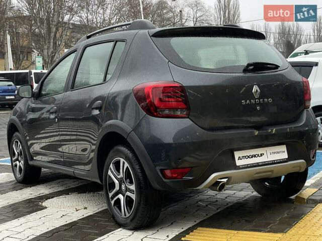 Сірий Рено Сандеро, об'ємом двигуна 0.9 л та пробігом 12 тис. км за 11300 $, фото 6 на Automoto.ua