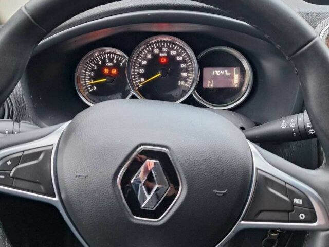 Сірий Рено Сандеро, об'ємом двигуна 0.9 л та пробігом 17 тис. км за 11500 $, фото 9 на Automoto.ua