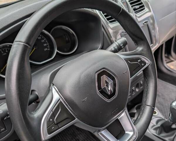 Рено Сандеро 2020 у Кропивницькому (Кіровограді) на Automoto.ua Сірий Рено Сандеро, об'ємом двигуна 0.9 л та пробігом 48 тис. км за 10700 $, фото 20 на Automoto.ua