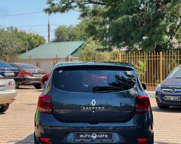 Рено Сандеро 2021 в Николаеве на Automoto.ua Серый Рено Сандеро, объемом двигателя 1.5 л и пробегом 102 тыс. км за 10300 $, фото 5 на Automoto.ua
