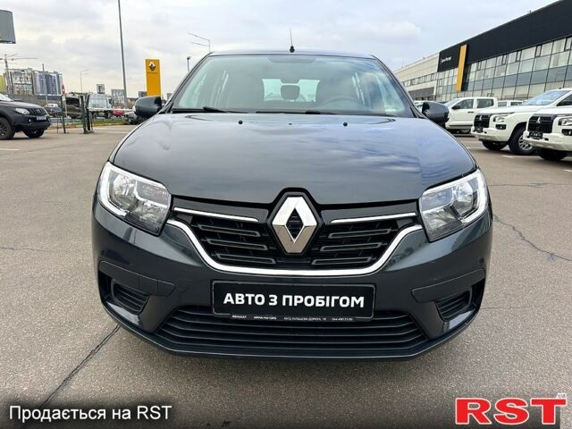 Серый Рено Сандеро, объемом двигателя 1 л и пробегом 43 тыс. км за 8900 $, фото 1 на Automoto.ua