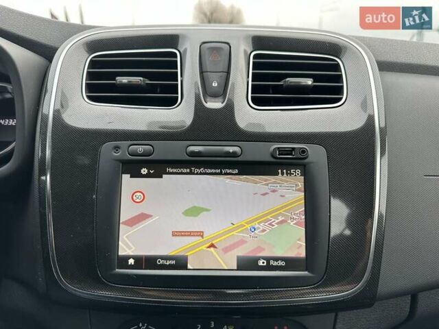 Серый Рено Сандеро, объемом двигателя 1 л и пробегом 43 тыс. км за 8900 $, фото 24 на Automoto.ua