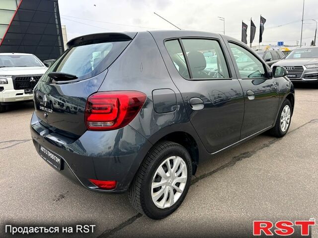 Серый Рено Сандеро, объемом двигателя 1 л и пробегом 43 тыс. км за 8900 $, фото 6 на Automoto.ua