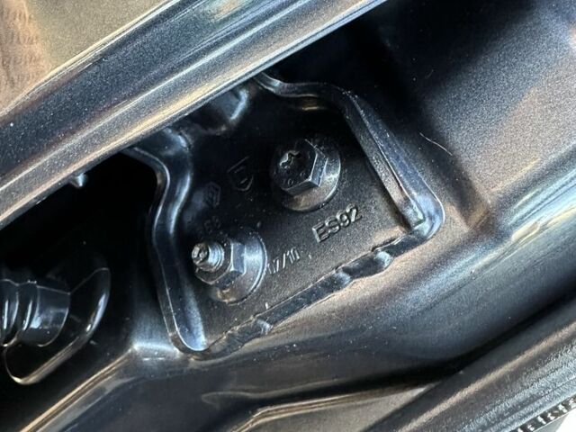 Серый Рено Сандеро, объемом двигателя 1.6 л и пробегом 180 тыс. км за 6599 $, фото 11 на Automoto.ua