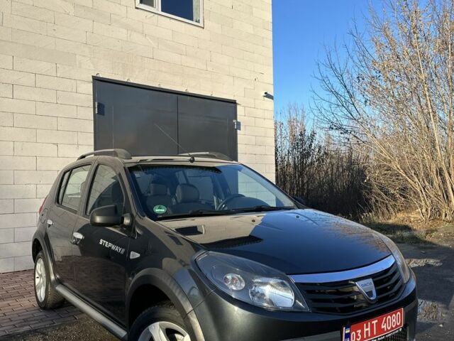 Серый Рено Сандеро, объемом двигателя 1.6 л и пробегом 180 тыс. км за 6599 $, фото 21 на Automoto.ua