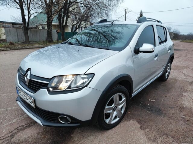 Сірий Рено Сандеро, об'ємом двигуна 1.5 л та пробігом 120 тис. км за 8250 $, фото 1 на Automoto.ua