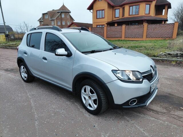 Сірий Рено Сандеро, об'ємом двигуна 1.5 л та пробігом 120 тис. км за 8250 $, фото 7 на Automoto.ua