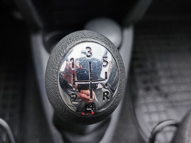 Сірий Рено Сандеро, об'ємом двигуна 1.5 л та пробігом 120 тис. км за 8250 $, фото 13 на Automoto.ua