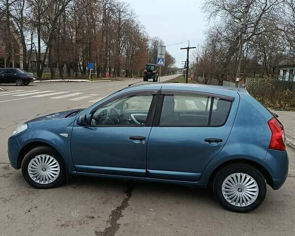 Синій Рено Сандеро, об'ємом двигуна 1.6 л та пробігом 217 тис. км за 4900 $, фото 5 на Automoto.ua