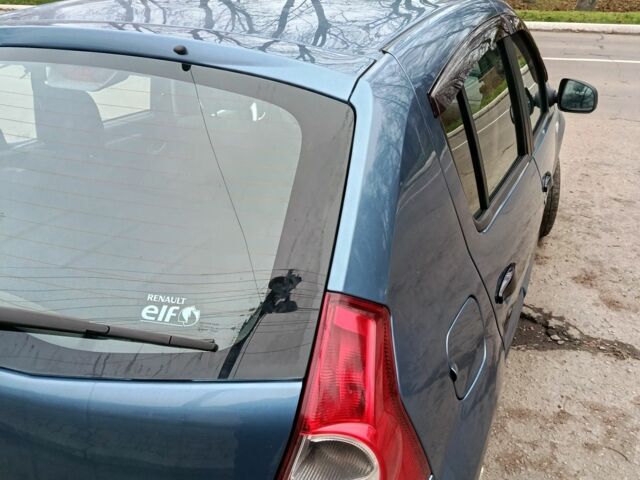 Синій Рено Сандеро, об'ємом двигуна 1.6 л та пробігом 217 тис. км за 4900 $, фото 11 на Automoto.ua