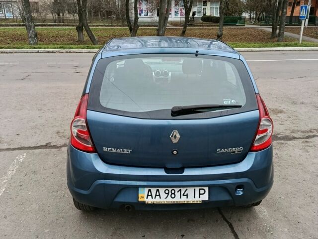 Синій Рено Сандеро, об'ємом двигуна 1.6 л та пробігом 217 тис. км за 4900 $, фото 8 на Automoto.ua