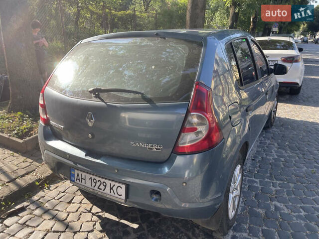 Синій Рено Сандеро, об'ємом двигуна 1.39 л та пробігом 235 тис. км за 4100 $, фото 1 на Automoto.ua
