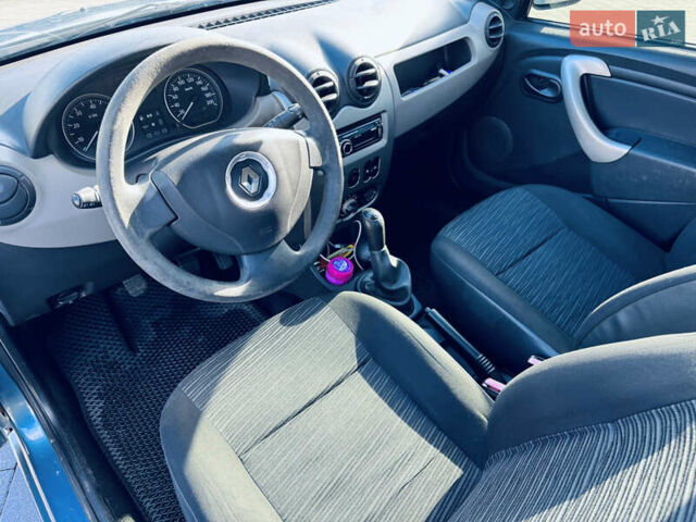 Рено Сандеро 2011 в Мукачеве на Automoto.ua Синий Рено Сандеро, объемом двигателя 1.4 л и пробегом 213 тыс. км за 4400 $, фото 14 на Automoto.ua
