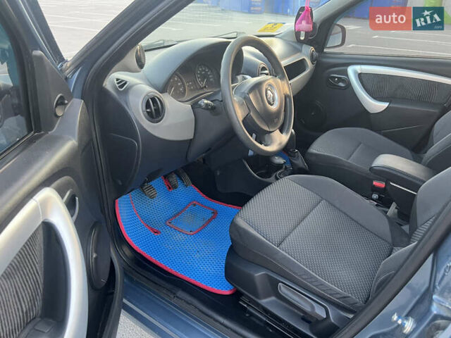 Синій Рено Сандеро, об'ємом двигуна 1.39 л та пробігом 230 тис. км за 4500 $, фото 5 на Automoto.ua