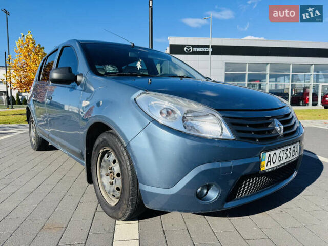 Рено Сандеро 2011 в Мукачеве на Automoto.ua Синий Рено Сандеро, объемом двигателя 1.4 л и пробегом 213 тыс. км за 4400 $, фото 1 на Automoto.ua