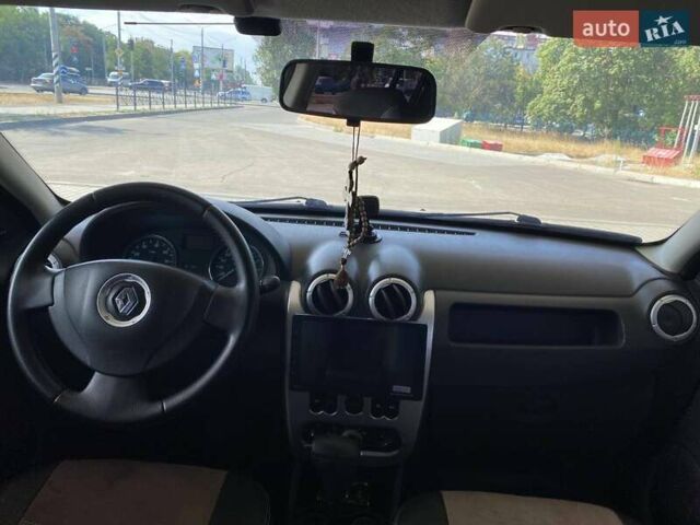 Синій Рено Сандеро, об'ємом двигуна 1.6 л та пробігом 130 тис. км за 6300 $, фото 18 на Automoto.ua