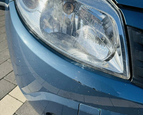 Рено Сандеро 2011 в Мукачеве на Automoto.ua Синий Рено Сандеро, объемом двигателя 1.4 л и пробегом 213 тыс. км за 4400 $, фото 13 на Automoto.ua