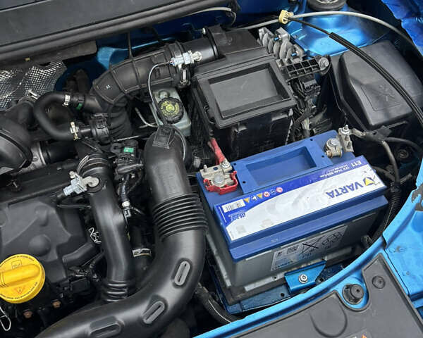 Рено Сандеро 2013 в Киеве на Automoto.ua Синий Рено Сандеро, объемом двигателя 1.46 л и пробегом 222 тыс. км за 8600 $, фото 24 на Automoto.ua