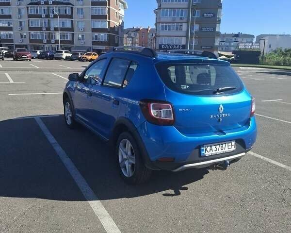 Синий Рено Сандеро, объемом двигателя 1.5 л и пробегом 231 тыс. км за 7800 $, фото 1 на Automoto.ua