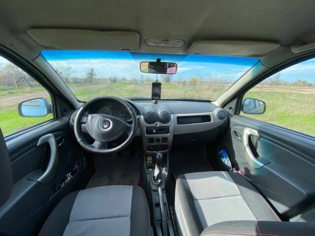 Синий Рено Сандеро, объемом двигателя 1.4 л и пробегом 123 тыс. км за 3999 $, фото 5 на Automoto.ua