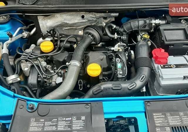 Синий Рено Сандеро, объемом двигателя 1.46 л и пробегом 117 тыс. км за 8600 $, фото 7 на Automoto.ua