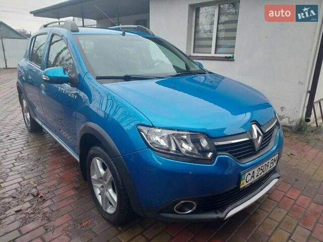 Синий Рено Сандеро, объемом двигателя 1.46 л и пробегом 117 тыс. км за 8600 $, фото 10 на Automoto.ua