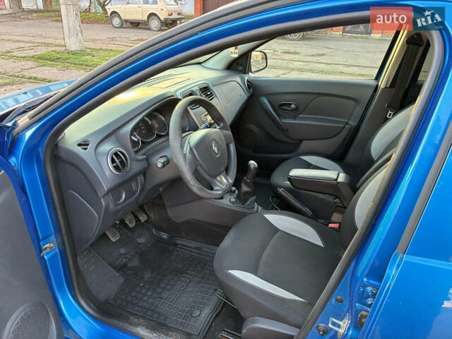 Синий Рено Сандеро, объемом двигателя 1.46 л и пробегом 169 тыс. км за 7400 $, фото 6 на Automoto.ua