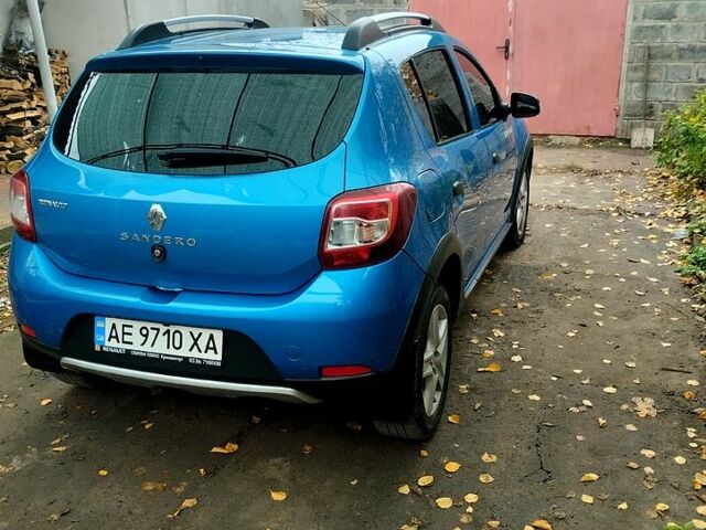 Синий Рено Сандеро, объемом двигателя 1.5 л и пробегом 107 тыс. км за 7900 $, фото 1 на Automoto.ua