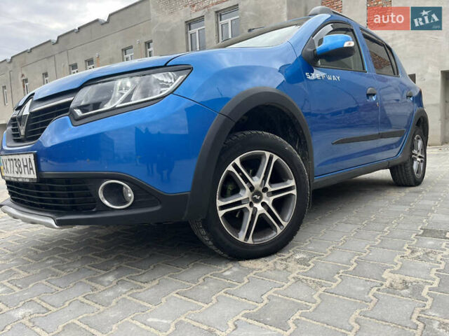 Синій Рено Сандеро, об'ємом двигуна 1.6 л та пробігом 126 тис. км за 7500 $, фото 1 на Automoto.ua