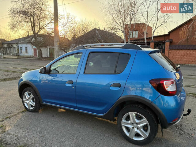 Синий Рено Сандеро, объемом двигателя 1.46 л и пробегом 169 тыс. км за 7400 $, фото 4 на Automoto.ua