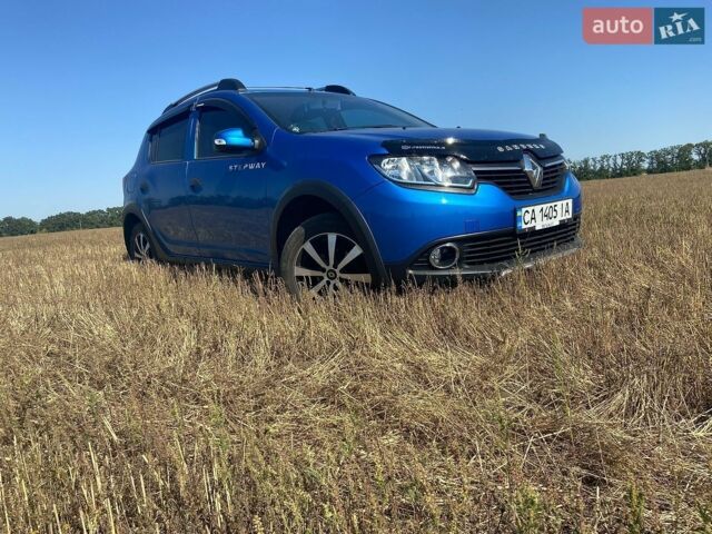 Синий Рено Сандеро, объемом двигателя 1.46 л и пробегом 195 тыс. км за 7700 $, фото 12 на Automoto.ua