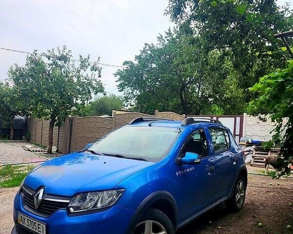 Синій Рено Сандеро, об'ємом двигуна 1.5 л та пробігом 110 тис. км за 8000 $, фото 4 на Automoto.ua