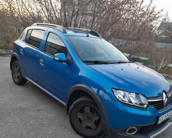 Синий Рено Сандеро, объемом двигателя 1.6 л и пробегом 156 тыс. км за 8500 $, фото 1 на Automoto.ua