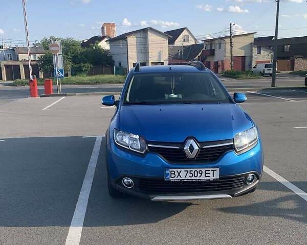 Синий Рено Сандеро, объемом двигателя 0.9 л и пробегом 112 тыс. км за 8400 $, фото 1 на Automoto.ua