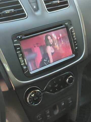 Синий Рено Сандеро, объемом двигателя 1.46 л и пробегом 92 тыс. км за 8300 $, фото 18 на Automoto.ua