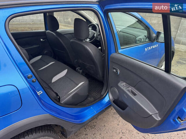 Синий Рено Сандеро, объемом двигателя 1.46 л и пробегом 199 тыс. км за 7550 $, фото 18 на Automoto.ua