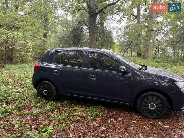 Синий Рено Сандеро, объемом двигателя 1.46 л и пробегом 169 тыс. км за 6900 $, фото 6 на Automoto.ua