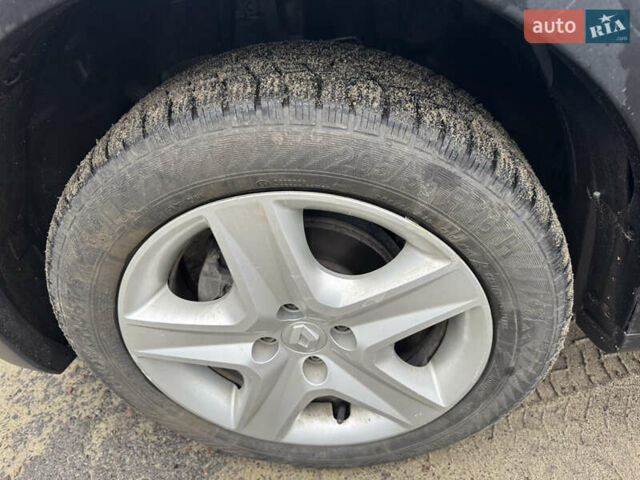 Синий Рено Сандеро, объемом двигателя 1.46 л и пробегом 199 тыс. км за 7550 $, фото 20 на Automoto.ua